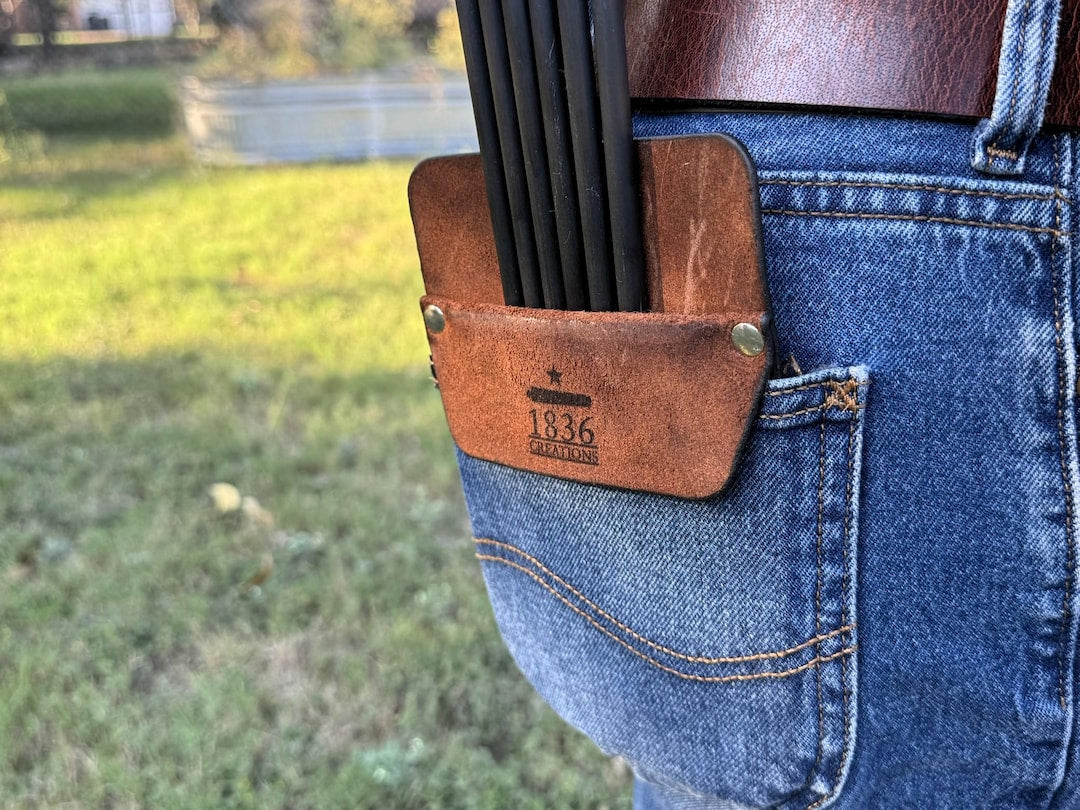 Leather archery pocket quiver pattern — finished quiver