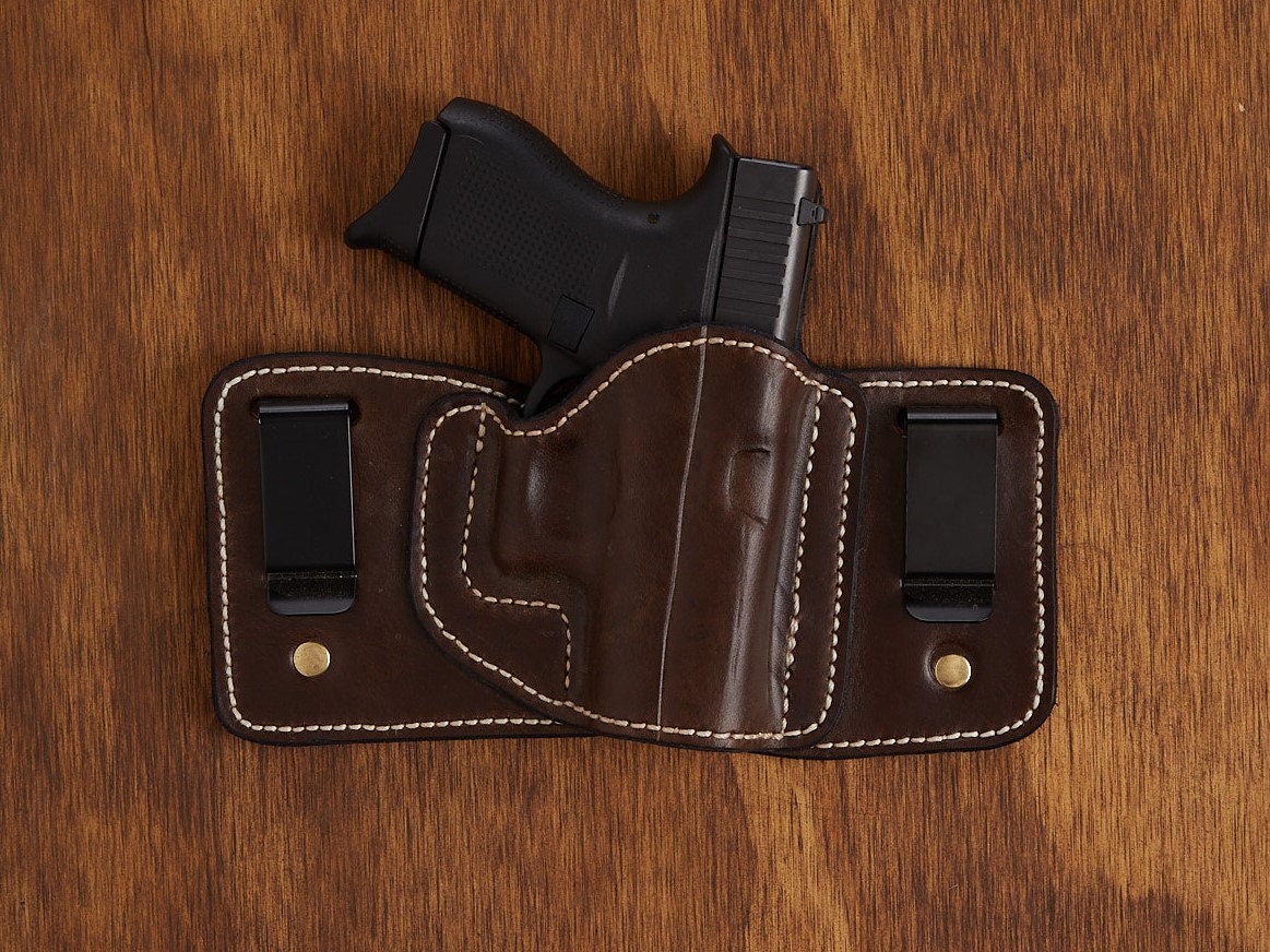 Glock G-42 holster pattern — finished front view