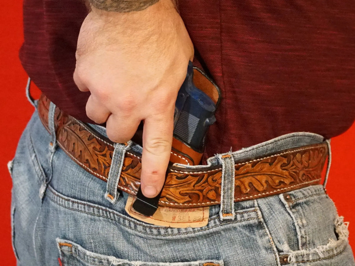 Glock 19/23/32 IWB holster pattern — assembled holster