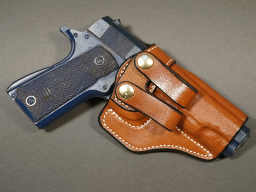 Double Loop IWB holster — leather finish detail