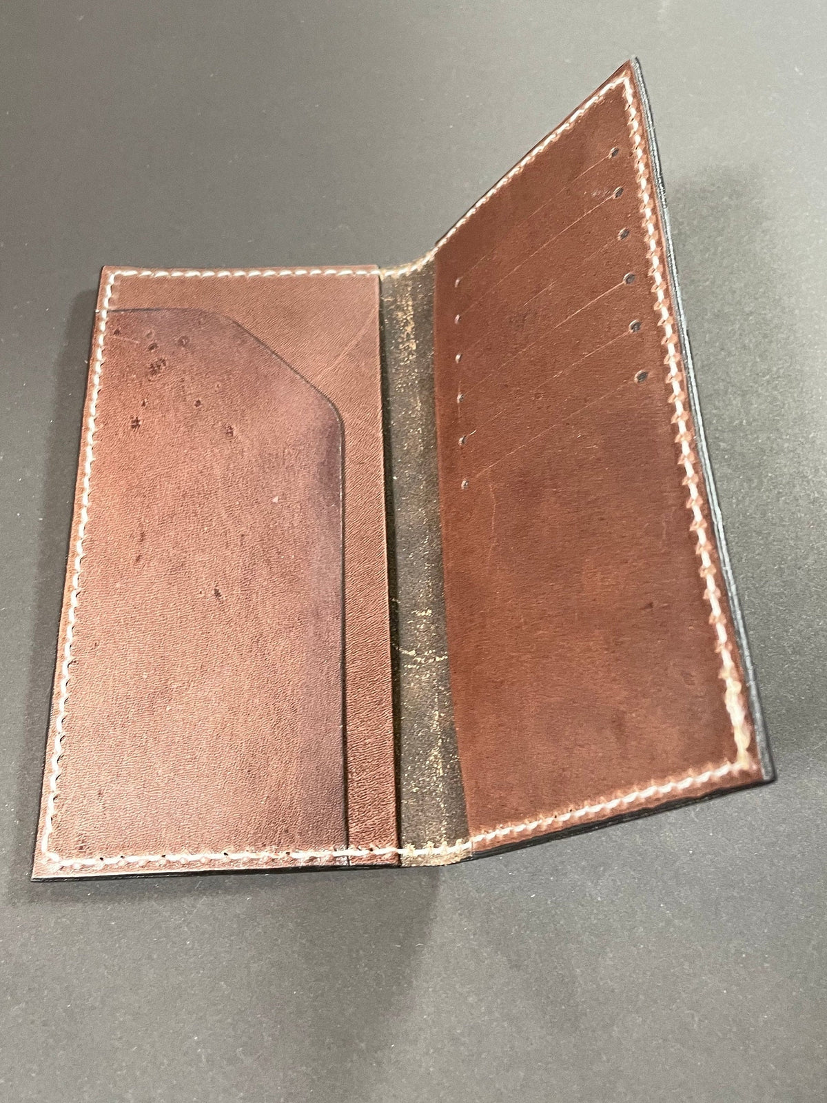 Sunburst Roper Wallet — sunburst tooling detail