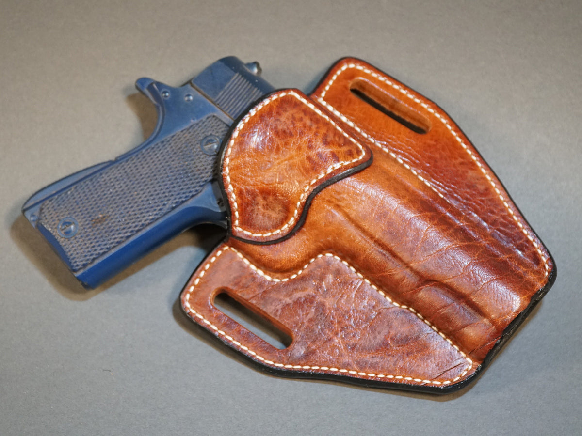 Bersa Thunder 380 OWB holster pattern — assembled holster